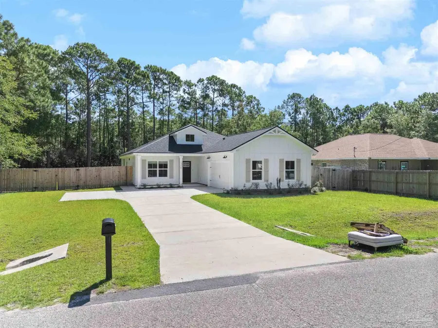 2406 Frontera St, Navarre, FL 32566 - #3