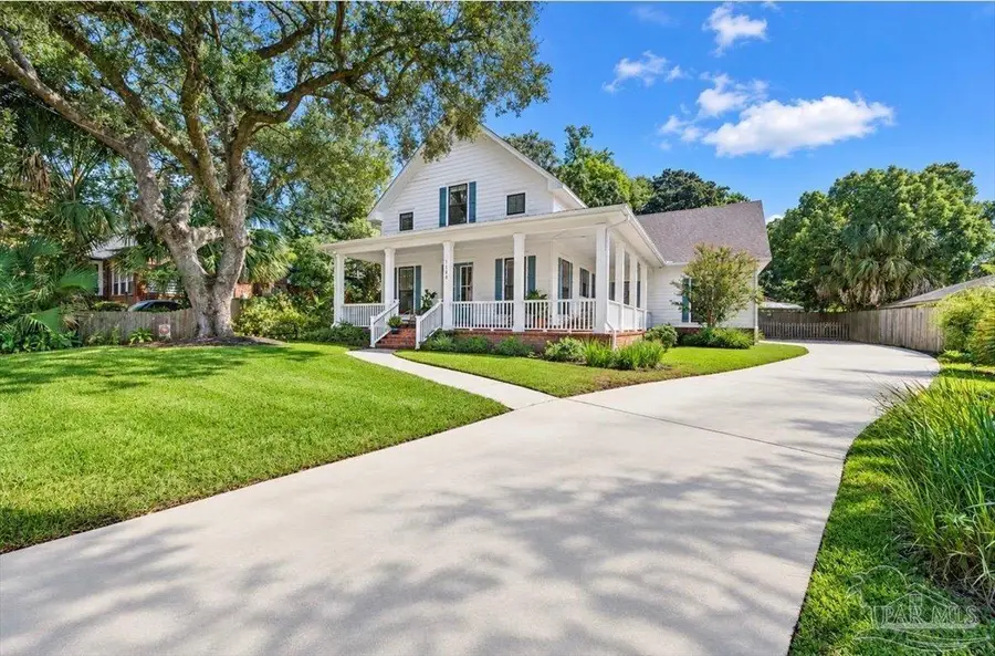 1120 N Devilliers St, Pensacola, FL 32501 - #2