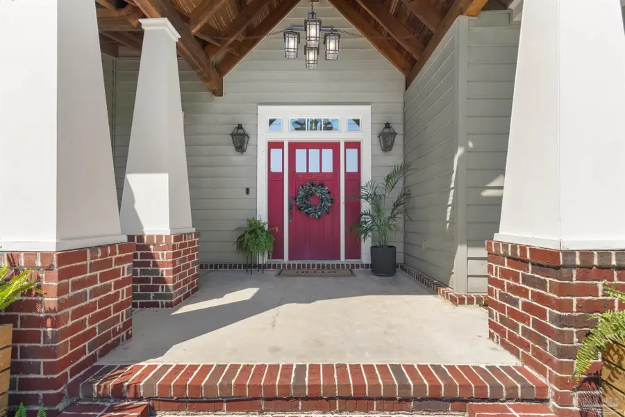 4661 Isles Dr, Pensacola, FL 32507 - #3