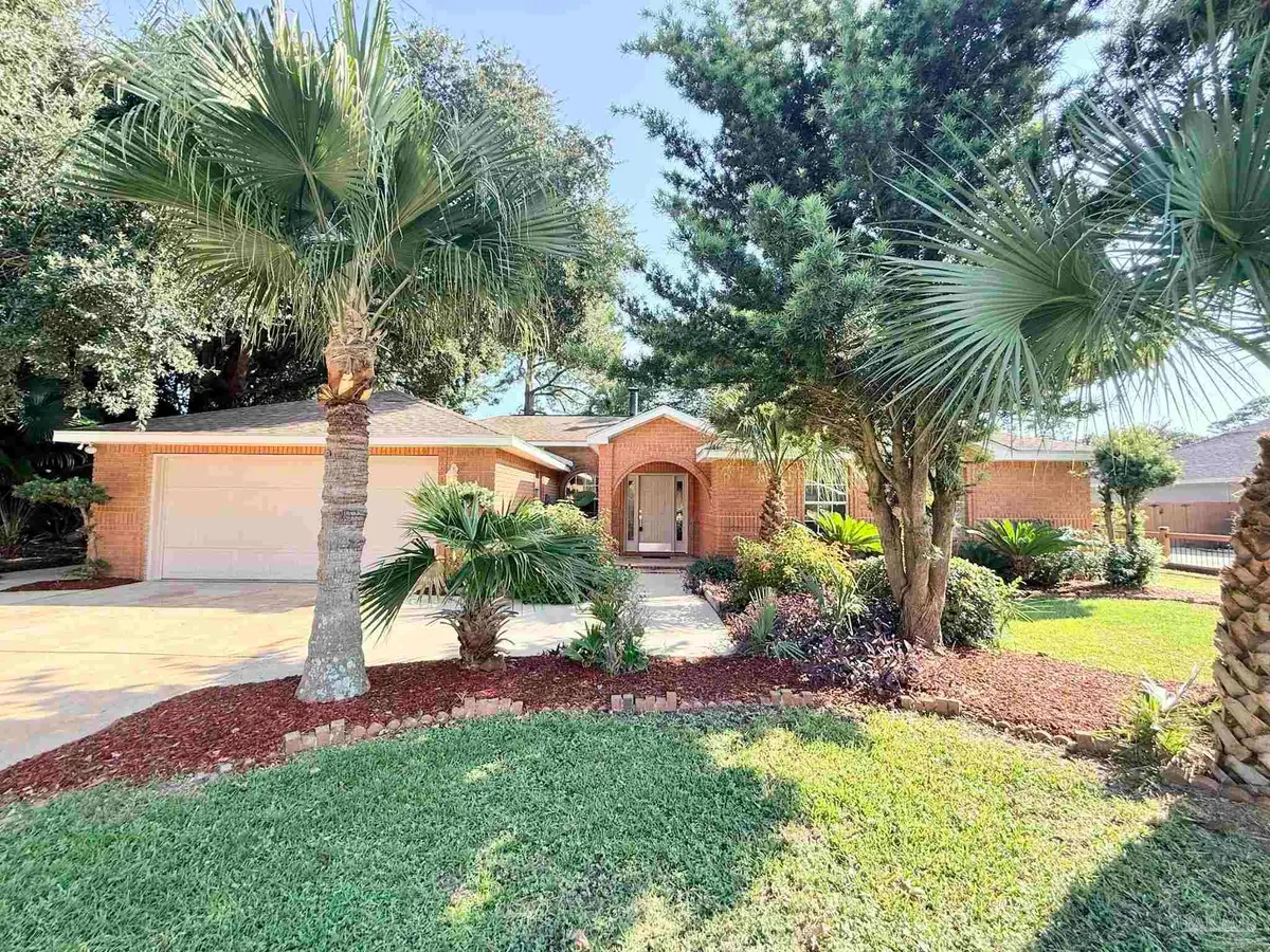2825 Venetian Garden, Gulf Breeze, FL 32563 - #1