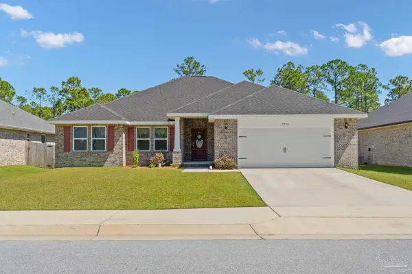 7226 Lost Treasure Ct, Navarre, FL 32566