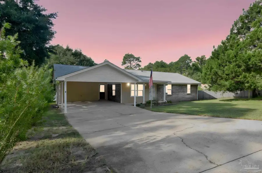 5409 Pond View Dr, Milton, FL 32570 - #2