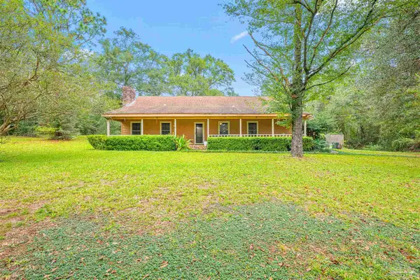 1906 Kathleen Ave, Cantonment, FL 32533