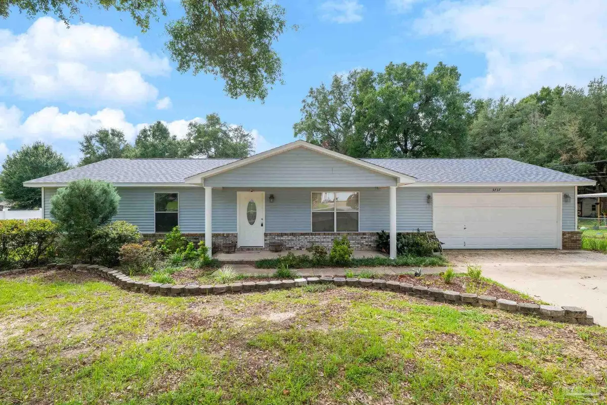 5737 Bronco Pl, Milton, FL 32570 - #1