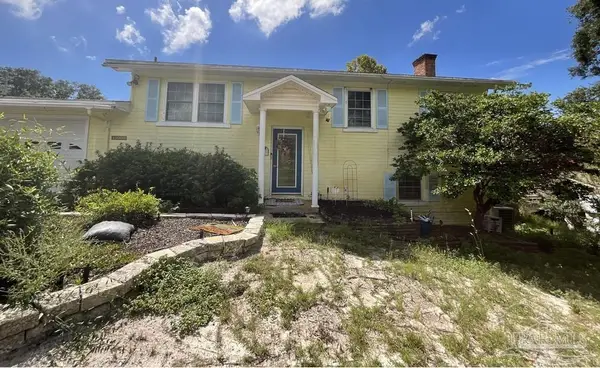 11005 Manatee Dr, Pensacola, FL 32507