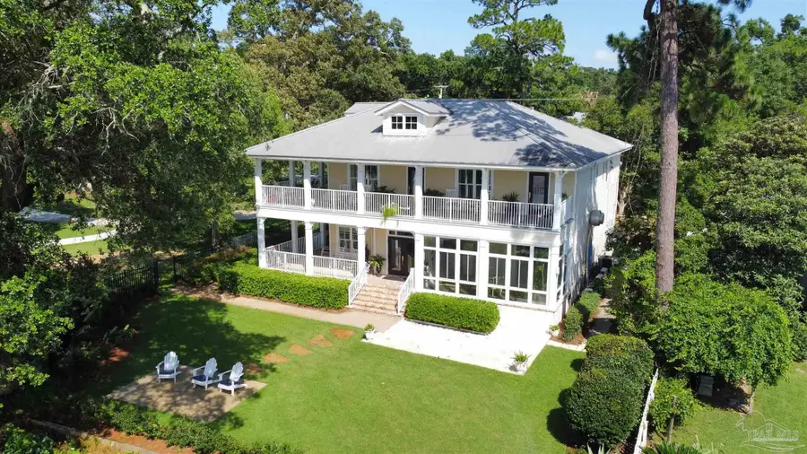 202 S Mobile St, Fairhope, AL 36532 - #2