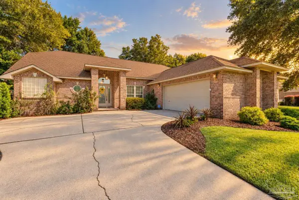 4252 Lancaster Gate Dr, Pace, FL 32571