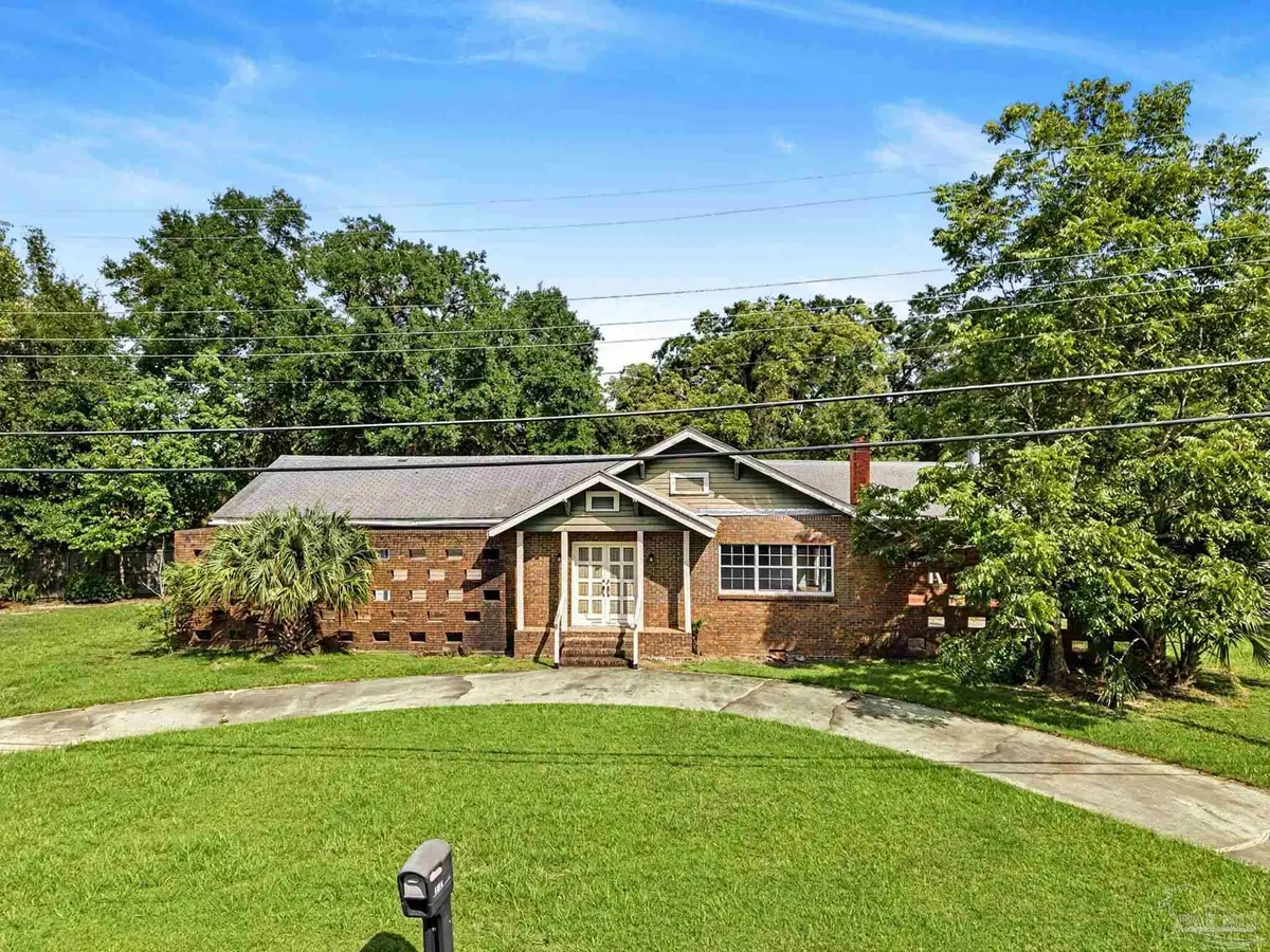 1018 Titi St, Flomaton, AL 36441 - #1