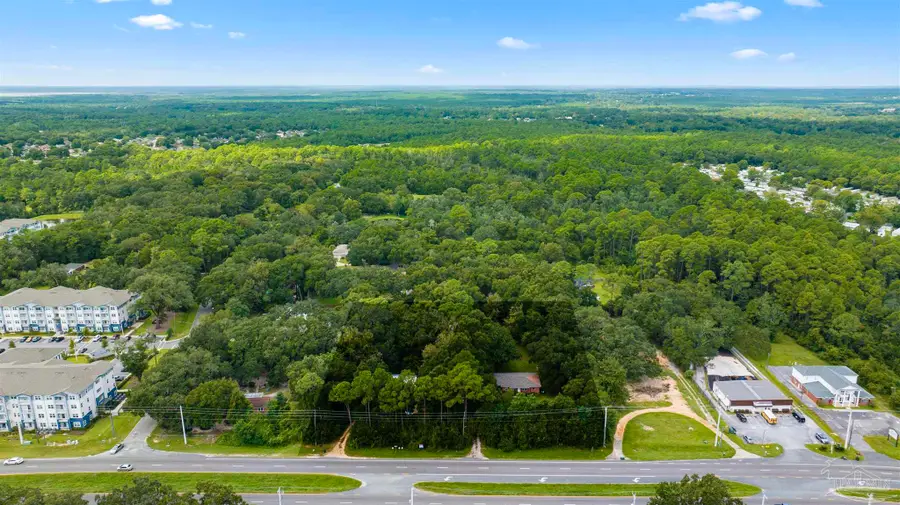 7111 & 7105 Pine Forest Rd, Pensacola, FL 32526 - #3