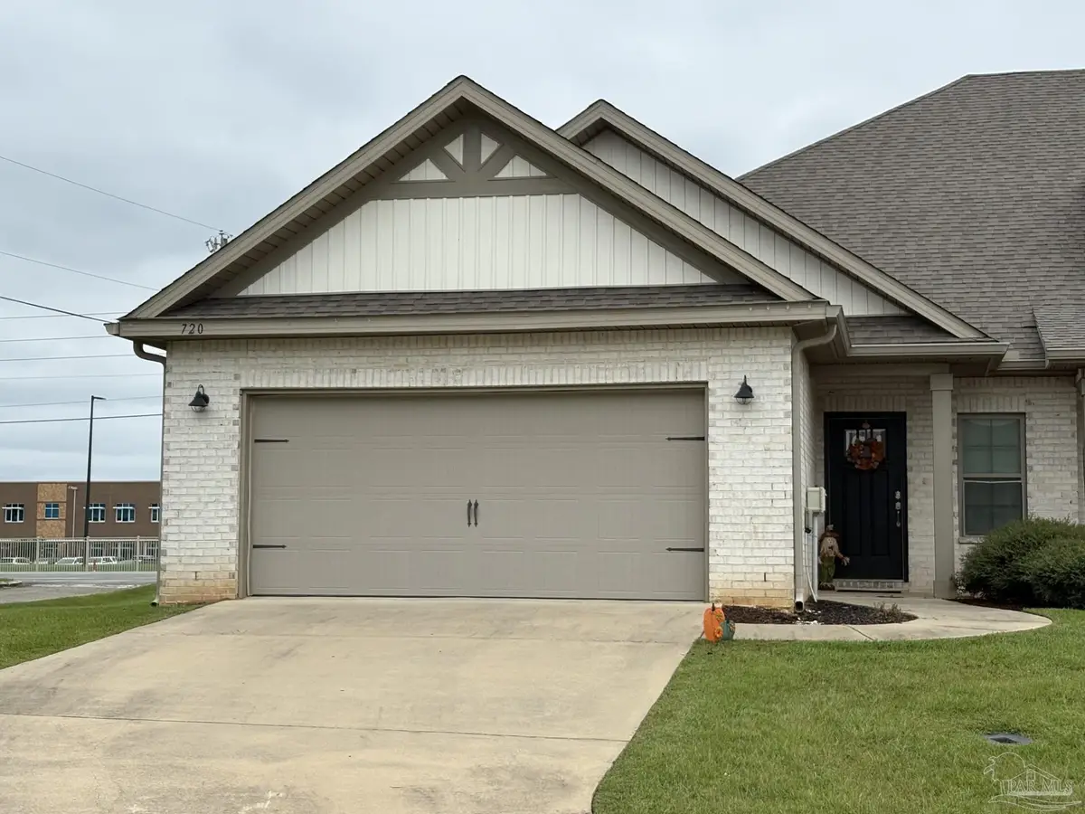 720 Brambling Ct, Cantonment, FL 32533 - #1