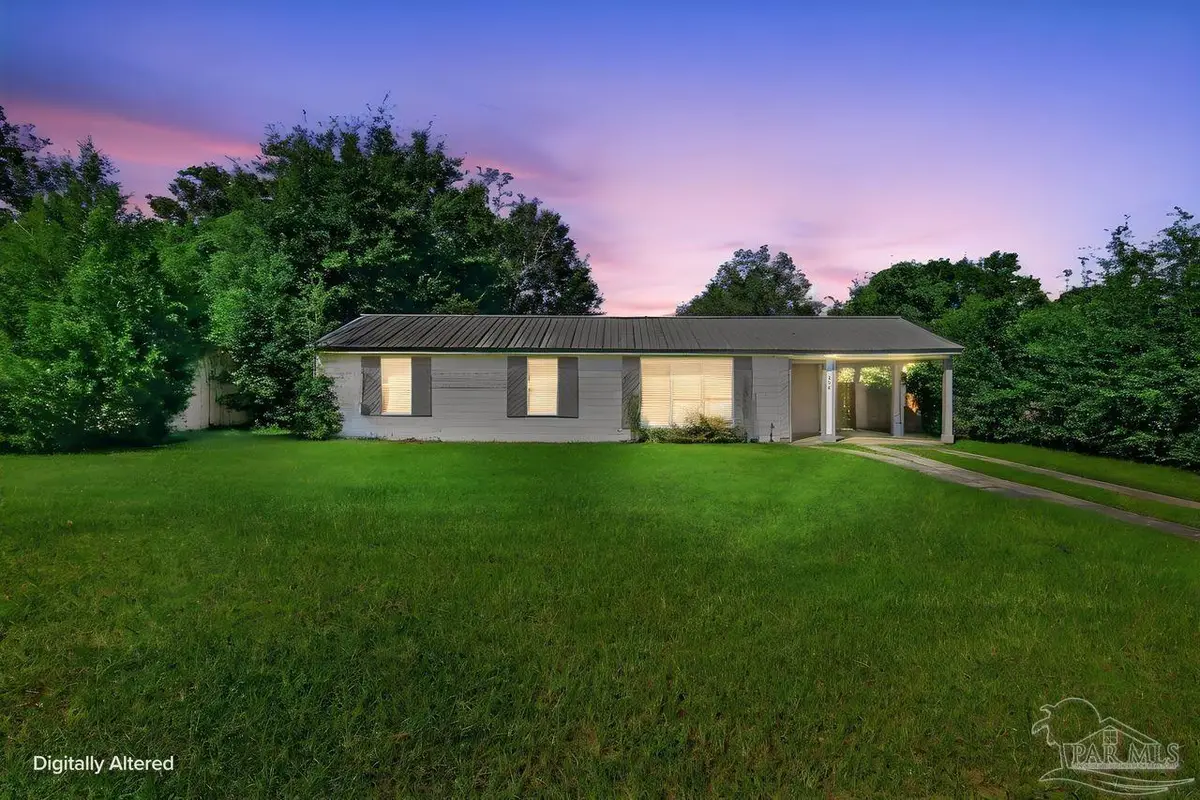 208 Topaz Ave, Pensacola, FL 32505 - #1