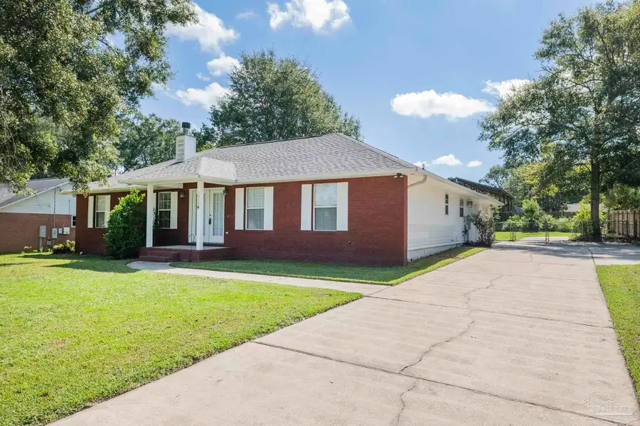 1009 Rachel Cir, Cantonment, FL 32533 - #3
