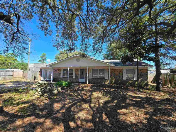 1790 Abercrombie Rd, Gulf Breeze, FL 32563