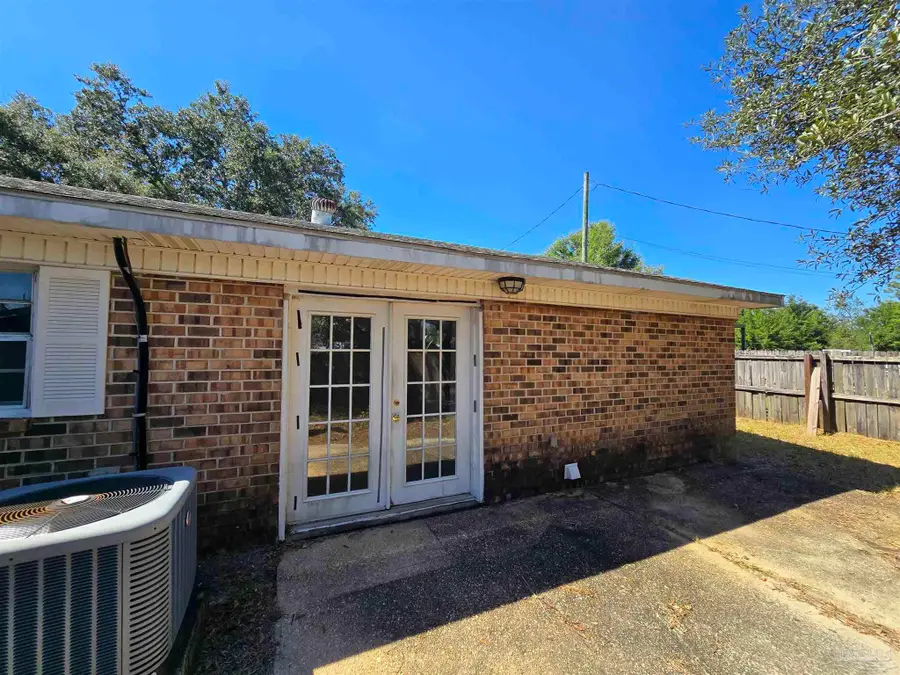 1790 Abercrombie Rd, Gulf Breeze, FL 32563 - #2