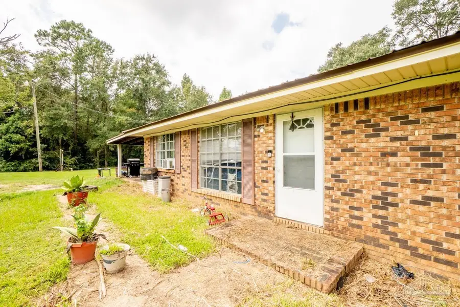 123 Santa Rosa Rd, Cantonment, FL 32533 - #2