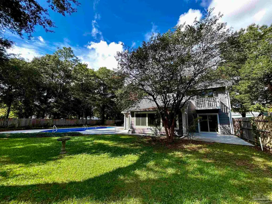 5737 Hermitage Cir, Milton, FL 32570 - #2