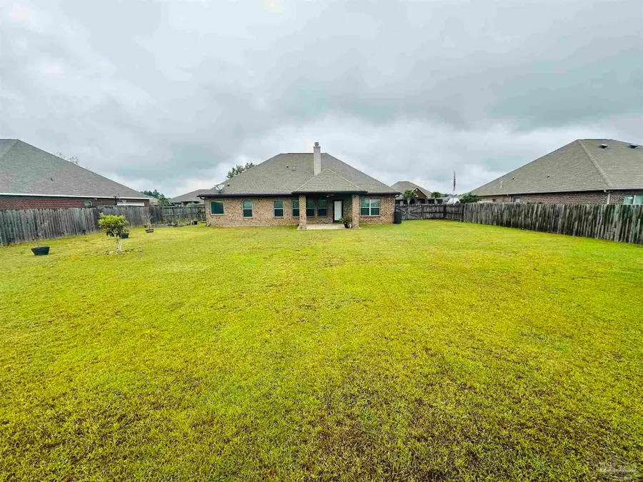 937 Aberdeen Dr, Cantonment, FL 32533 - #2