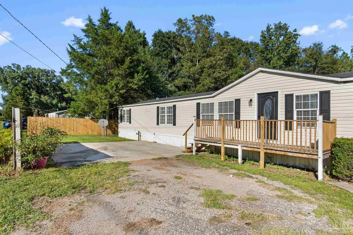 7110 East Gate Rd, Milton, FL 32570 - #1