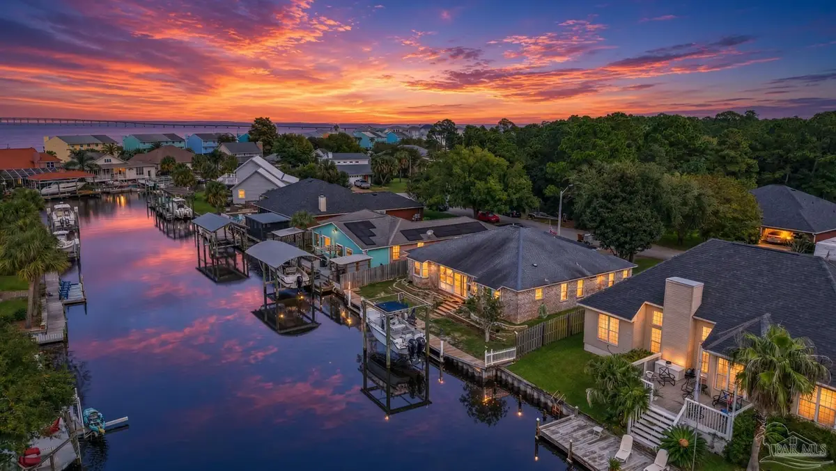 1659 Kauai Ct, Gulf Breeze, FL 32563 - #1