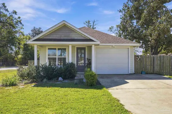 701 W Avery St, Pensacola, FL 32501