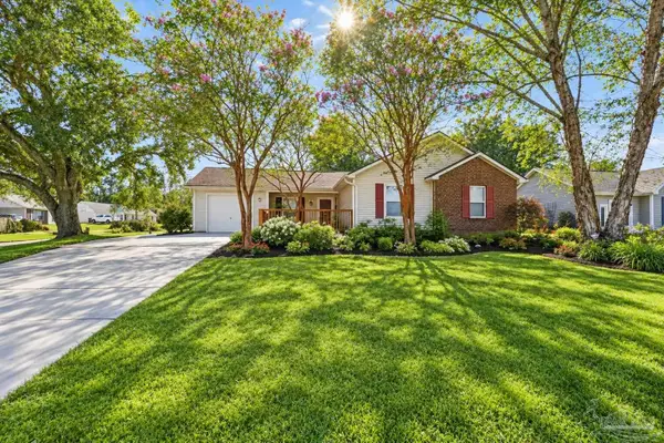 4827 Birchwood Pl, Pensacola, FL 32503