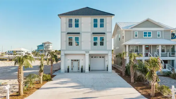 7406 Grand Navarre Blvd, Navarre Beach, FL 32566