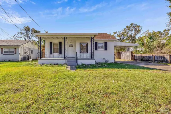 2071 W Chase St, Pensacola, FL 32502