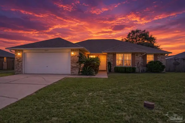 543 Batten Blvd, Pensacola, FL 32507