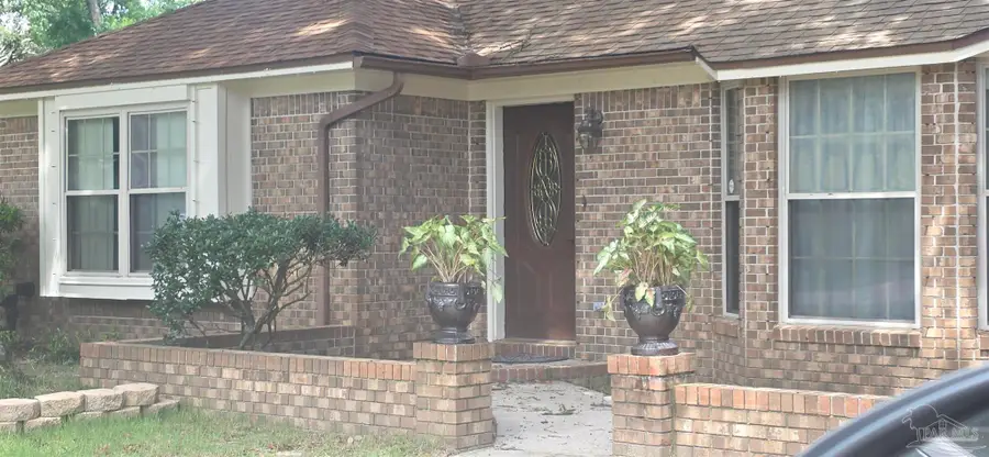 1216 Tamara Dr, Pensacola, FL 32504 - #2