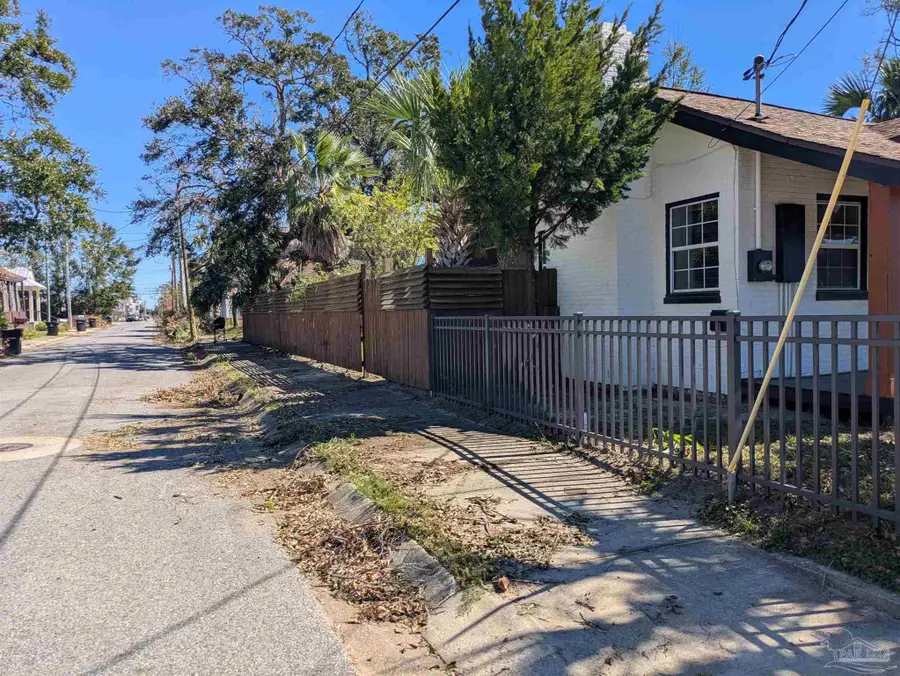 200 S Coyle, Pensacola, FL 32502 - #2