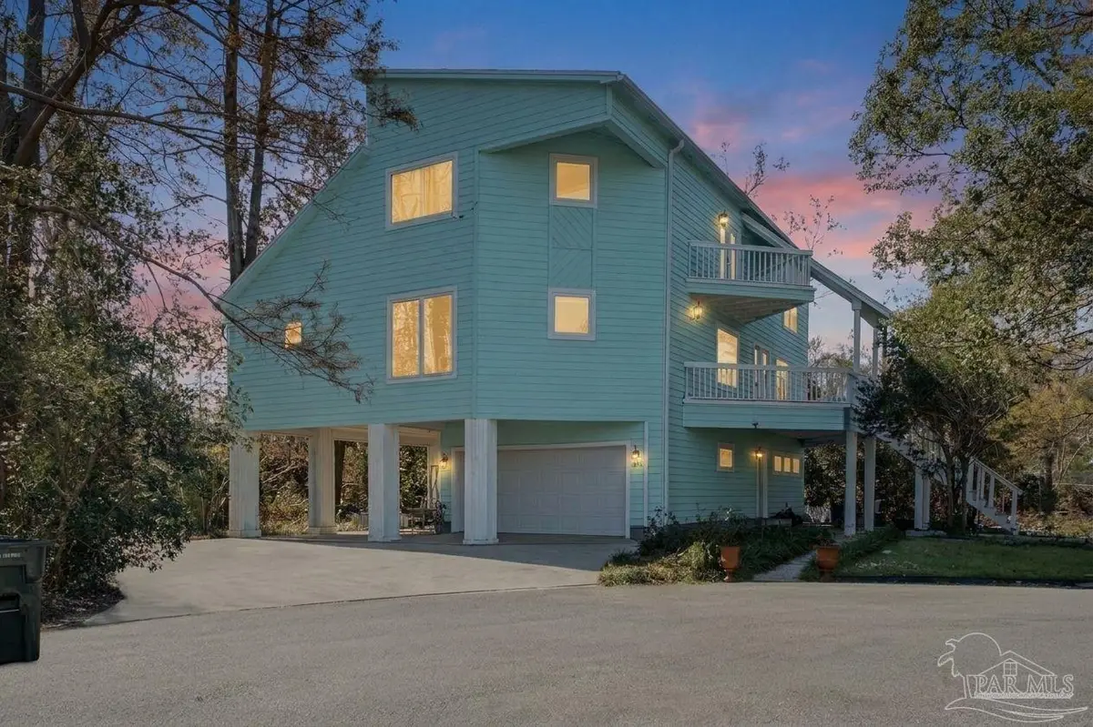 101 E Cypress Point Dr, Pensacola, FL 32514 - #1