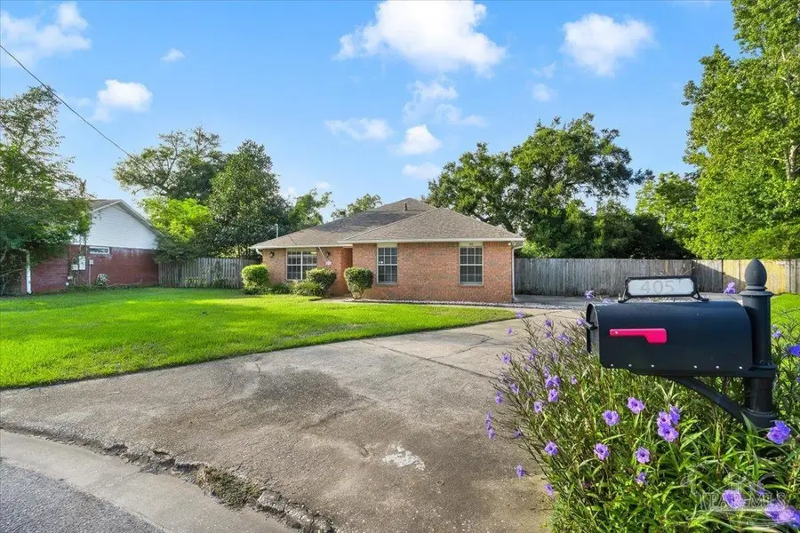 405 Strandview Dr, Pensacola, FL 32534 - #2