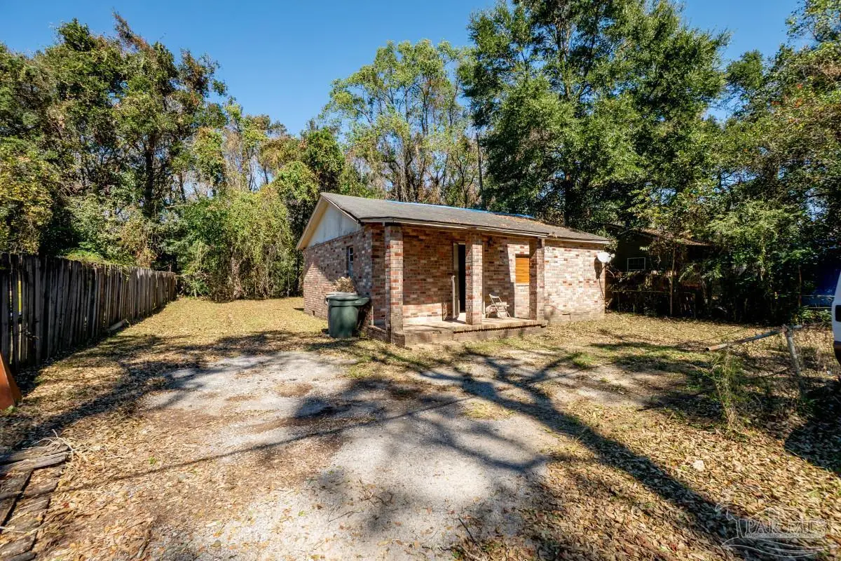 6908 Cornelius Ln, Pensacola, FL 32505 - #1