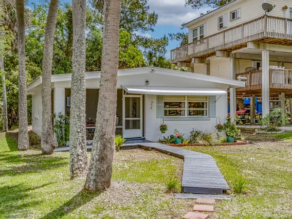 21 West Point Dr, Crawfordville, FL 32327