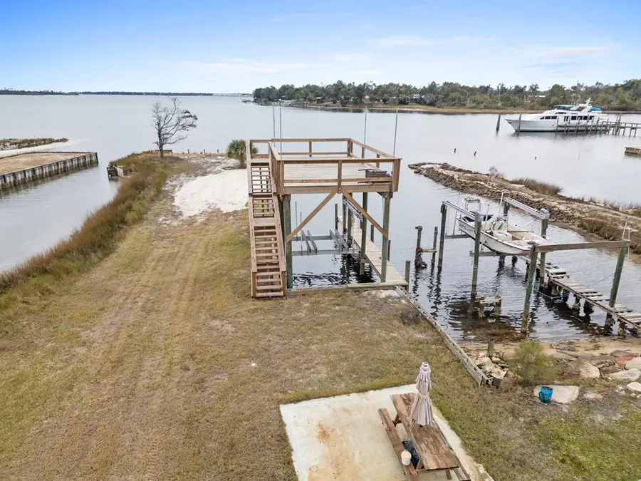 303 Blackshear Dr, Panama City, FL 32404 - Image #3