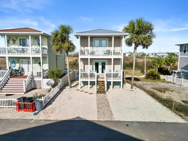 830 Oleander Ave, Mexico Beach, FL 32456