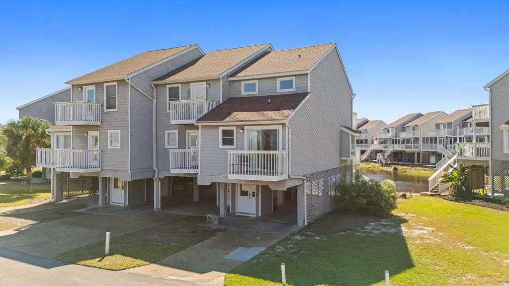 161 Parkside Cir, Port Saint Joe, FL 32456 - Image #1