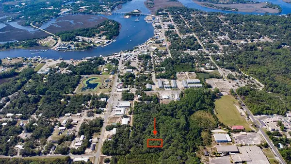 Lot 7 E Meridian Ave, Carrabelle, FL 32322