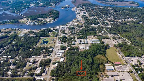 Lot 9 E Meridian Ave, Carrabelle, FL 32322