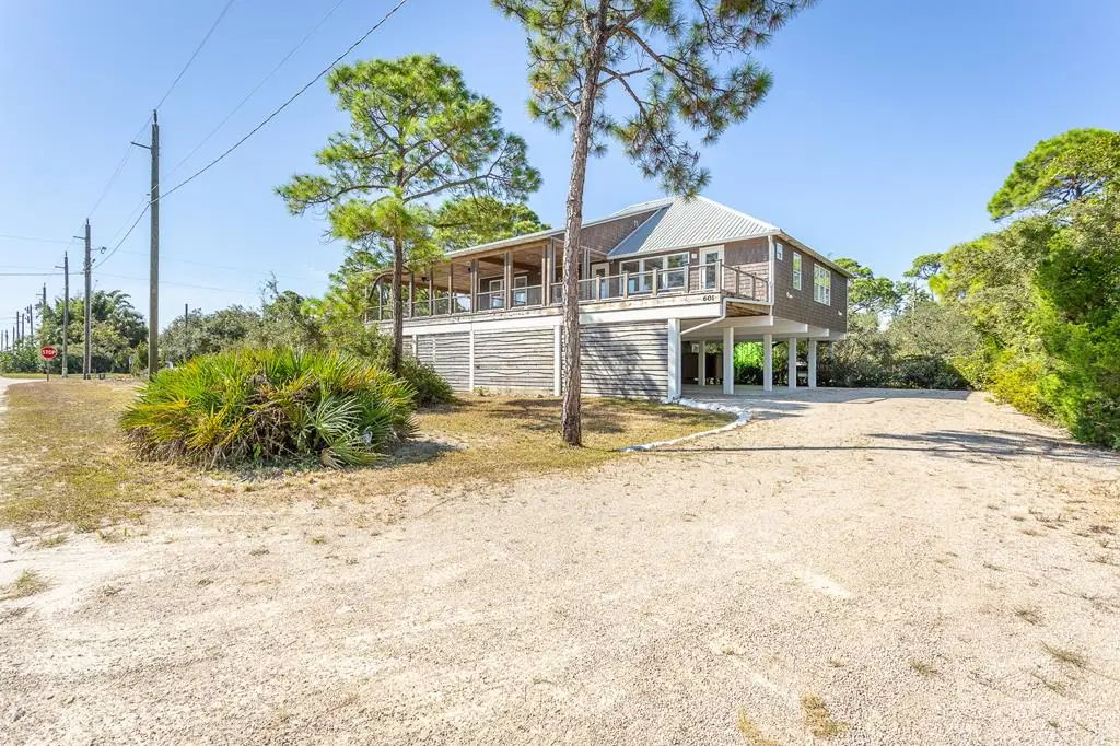 601 W Pine Ave, Saint George Island, FL 32328 - Image #1