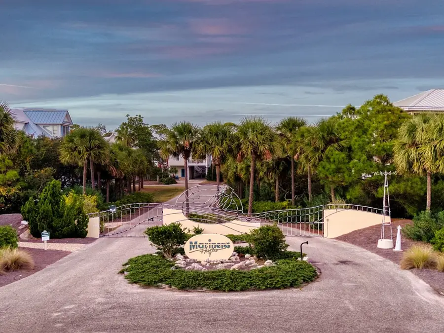 1629 Wayfarers Ct, Saint George Island, FL 32328 - Image #3