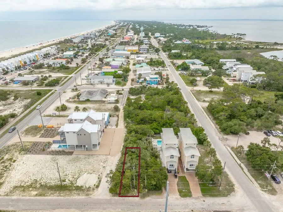 244 3rd St E, Saint George Island, FL 32328 - Image #3