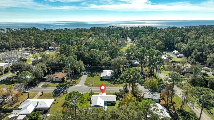 269 Fred Meyer St, Apalachicola, FL 32320 - #3