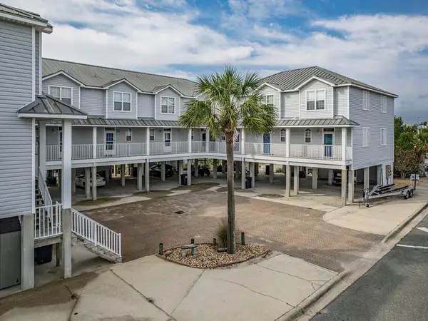 401 St James Ave #1, Carrabelle, FL 32323
