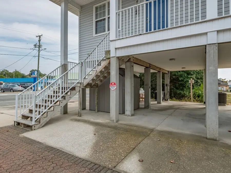 401 St James Ave #1, Carrabelle, FL 32323 - Image #3