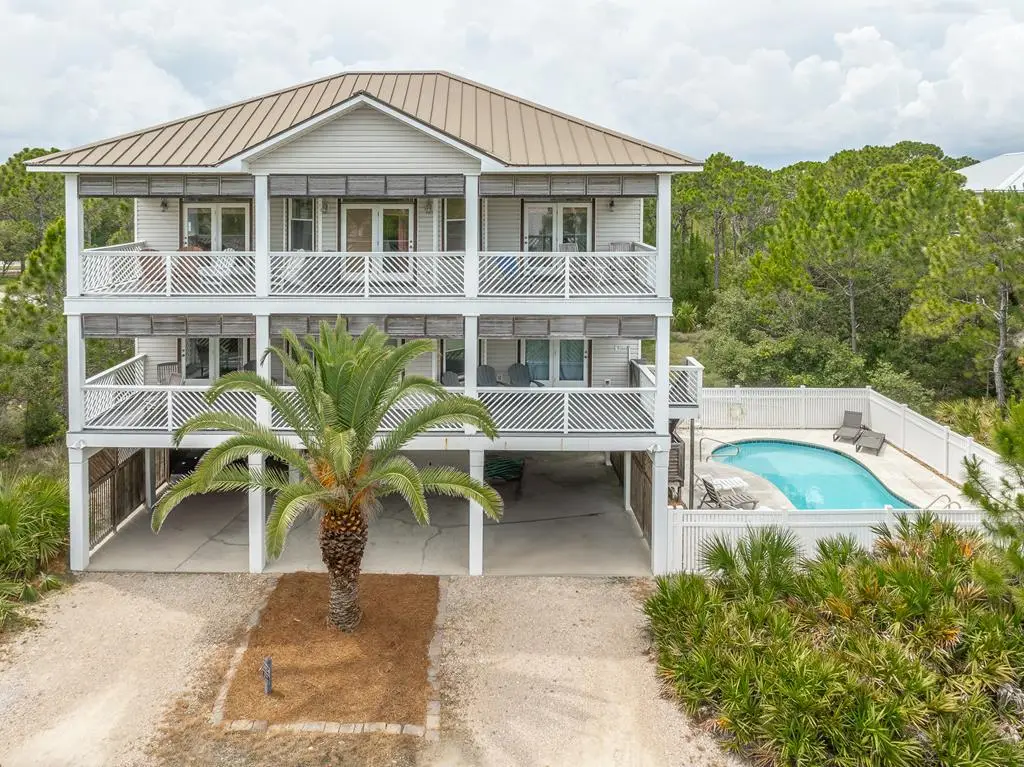 1804 Suzie Ct, Saint George Island, FL 32328 - Image #1
