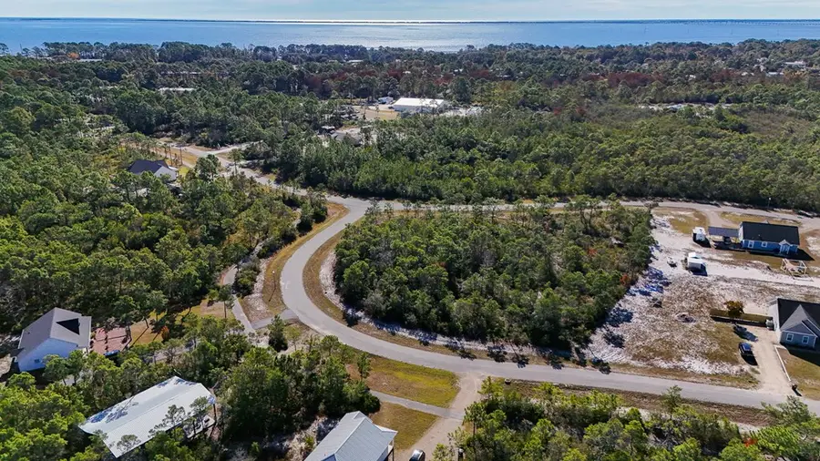 382 Lily Cir., Eastpoint, FL 32328 - Image #2