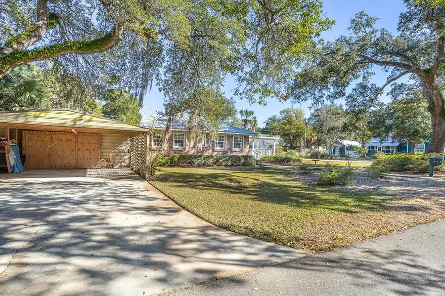 23 8th St, Apalachicola, FL 32320 - Image #3