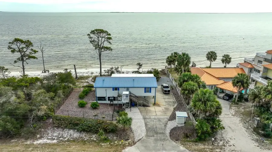 2714 Hwy 98 W, Carrabelle, FL 32322 - Image #3