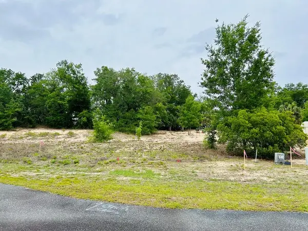 184 River Chase Rd, Apalachicola, FL 32320